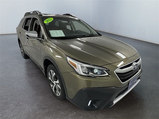 2022 Subaru Outback Touring XT