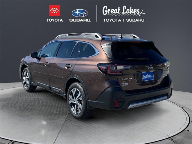 2022 Subaru Outback Touring XT