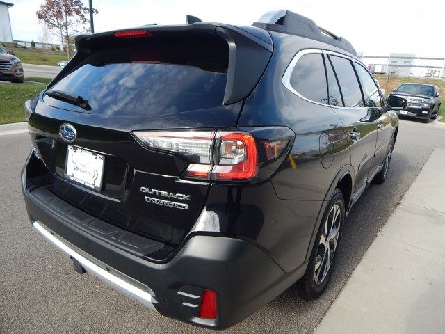 2022 Subaru Outback Touring XT