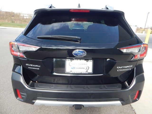 2022 Subaru Outback Touring XT