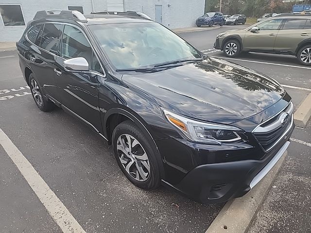 2022 Subaru Outback Touring XT