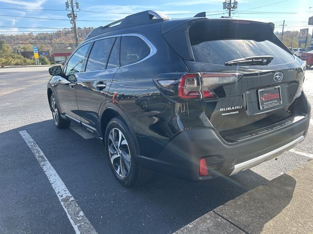 2022 Subaru Outback Touring XT