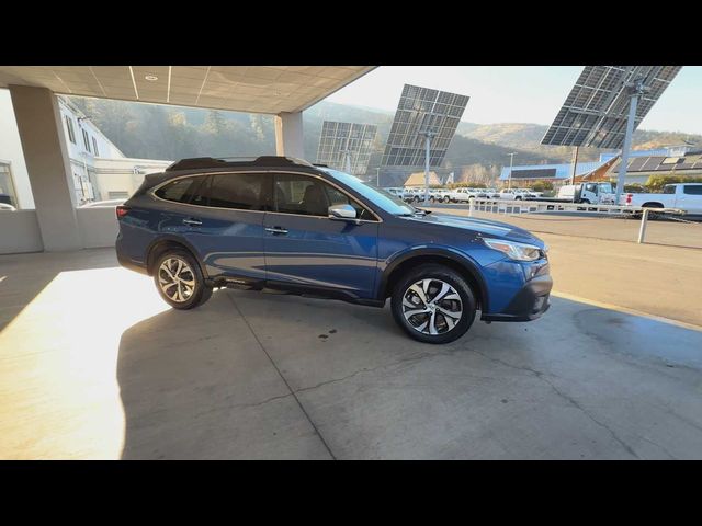 2022 Subaru Outback Touring XT