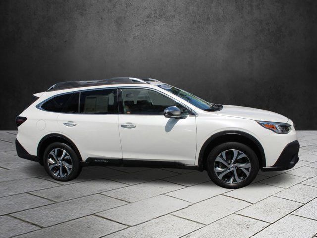 2022 Subaru Outback Touring XT