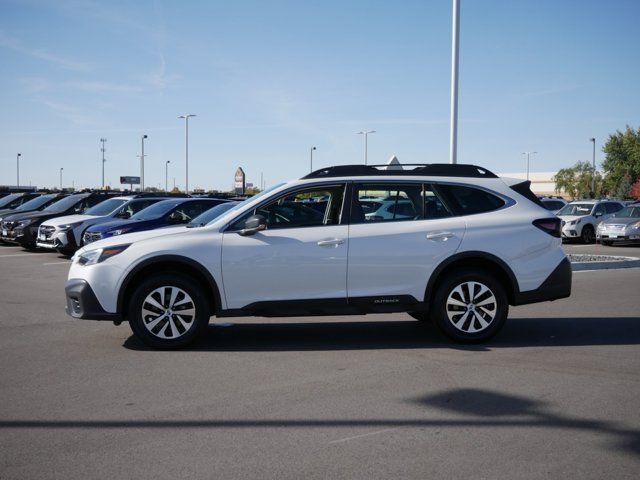 2022 Subaru Outback Base