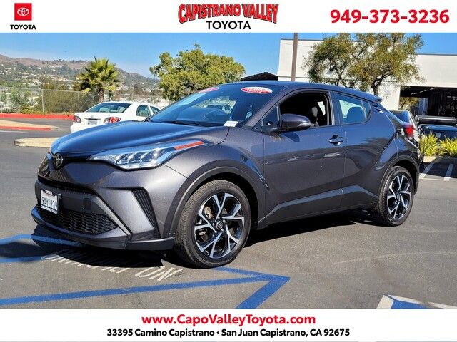 2022 Toyota C-HR XLE