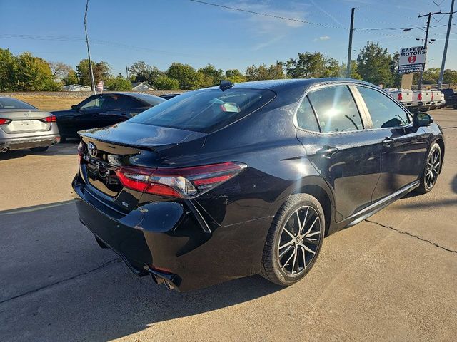 2022 Toyota Camry 