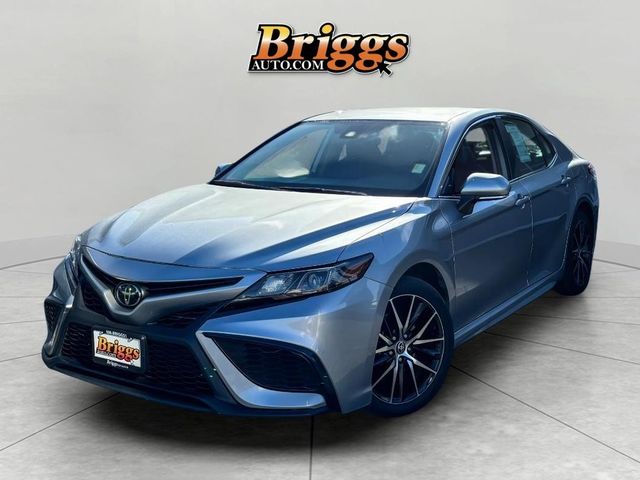 2022 Toyota Camry 