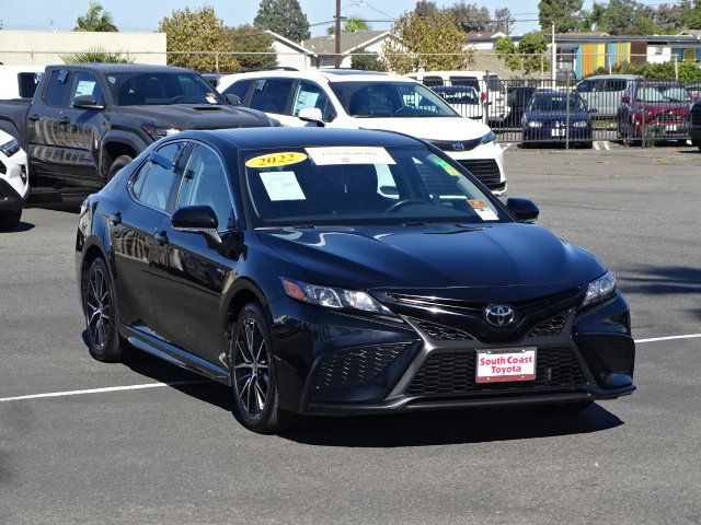 2022 Toyota Camry 