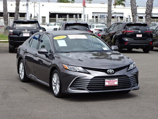 2022 Toyota Camry LE