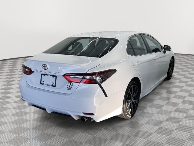 2022 Toyota Camry 