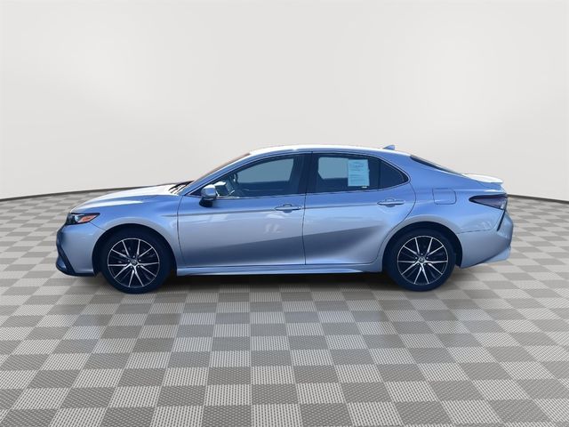 2022 Toyota Camry 