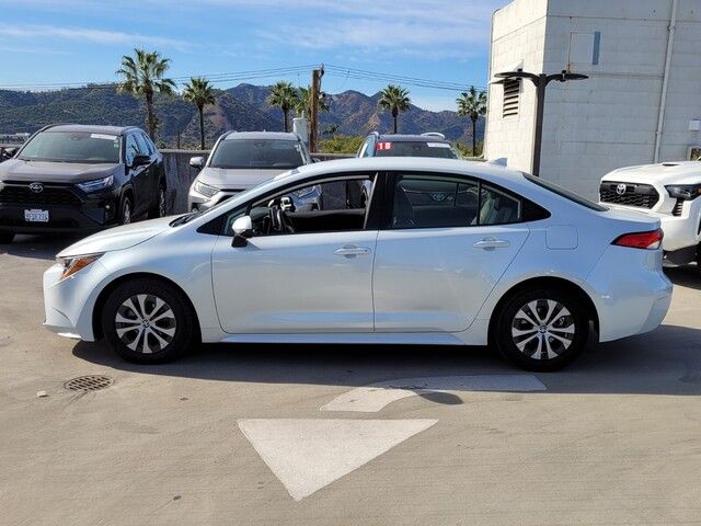 2022 Toyota Corolla Hybrid LE