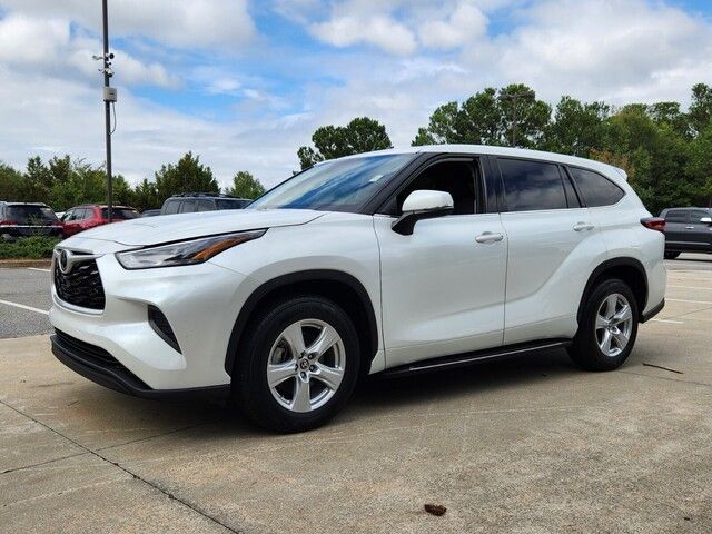 2022 Toyota Highlander L