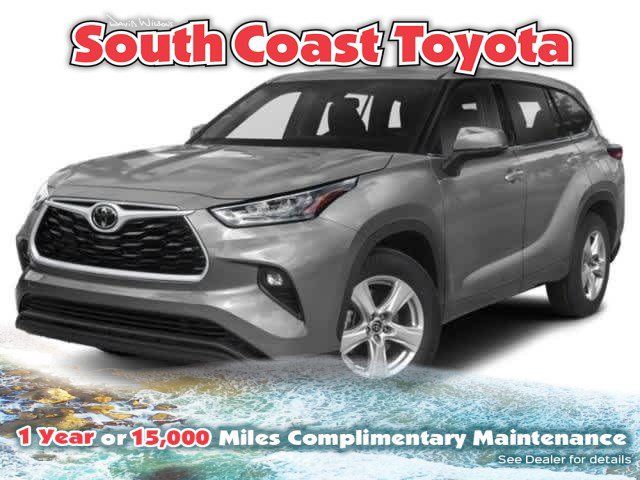 2022 Toyota Highlander LE