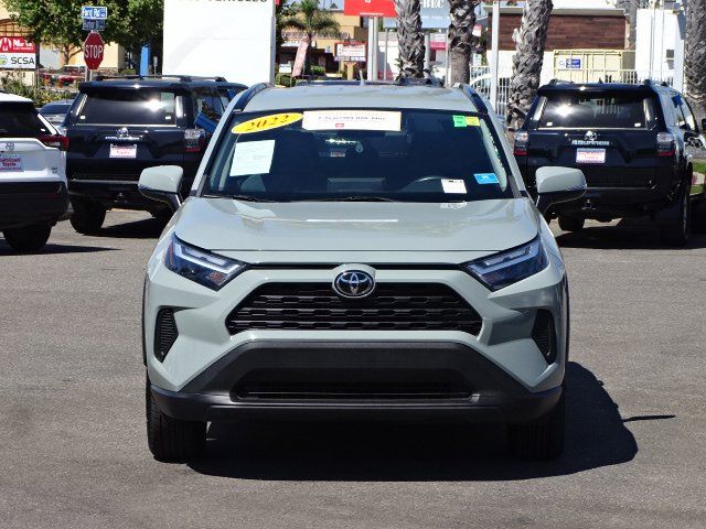 2022 Toyota RAV4 XLE