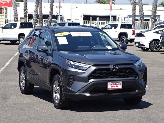 2022 Toyota RAV4 XLE