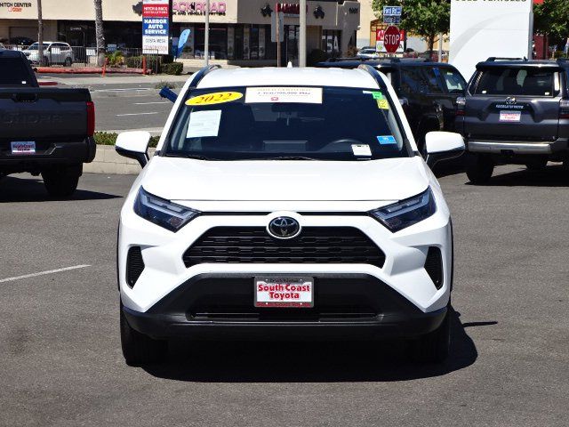 2022 Toyota RAV4 XLE