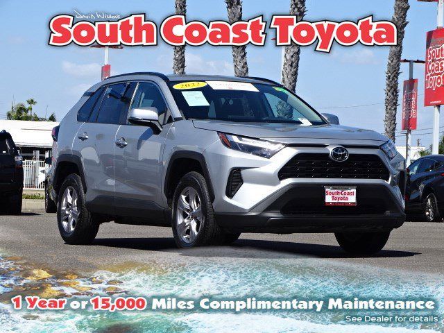 2022 Toyota RAV4 XLE