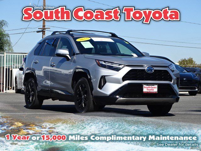 2022 Toyota RAV4 Hybrid SE