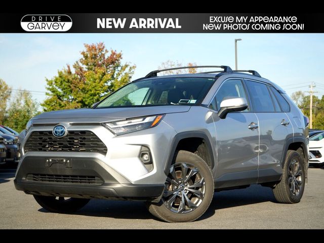 2022 Toyota RAV4 Hybrid XLE Premium