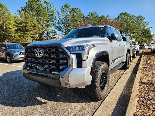 2022 Toyota Tundra 4WD Platinum Hybrid