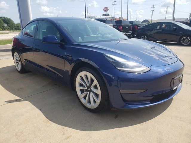 2022 Tesla Model 3 Base