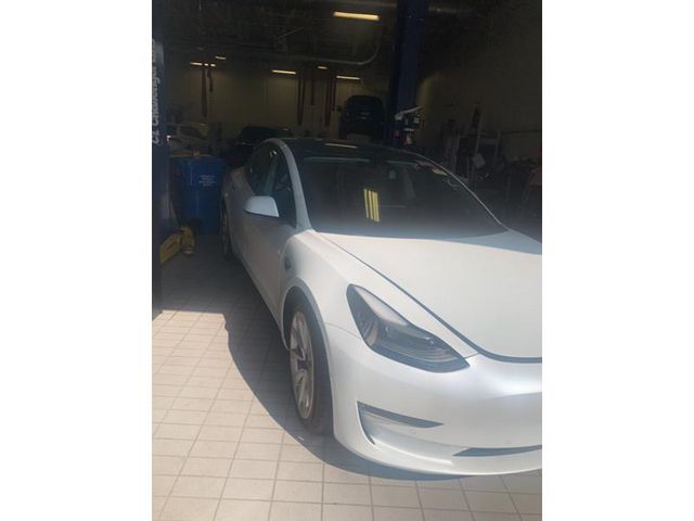 2022 Tesla Model 3 Base