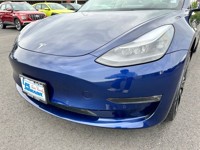 2022 Tesla Model 3 Base