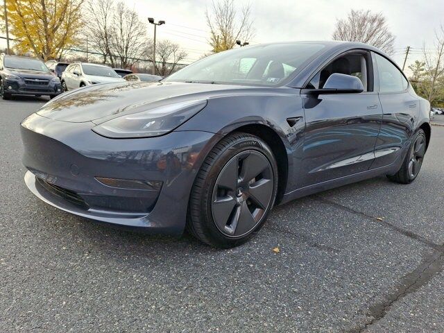 2022 Tesla Model 3 Base