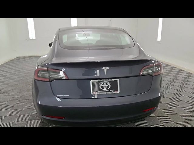 2022 Tesla Model 3 Base