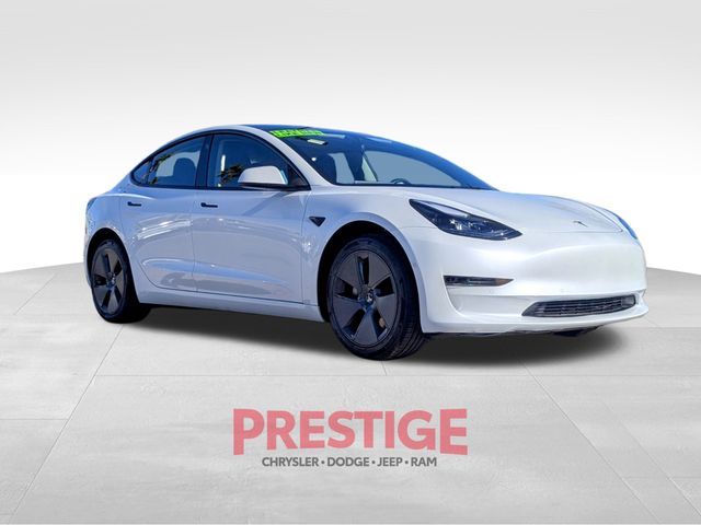 2022 Tesla Model 3 Base