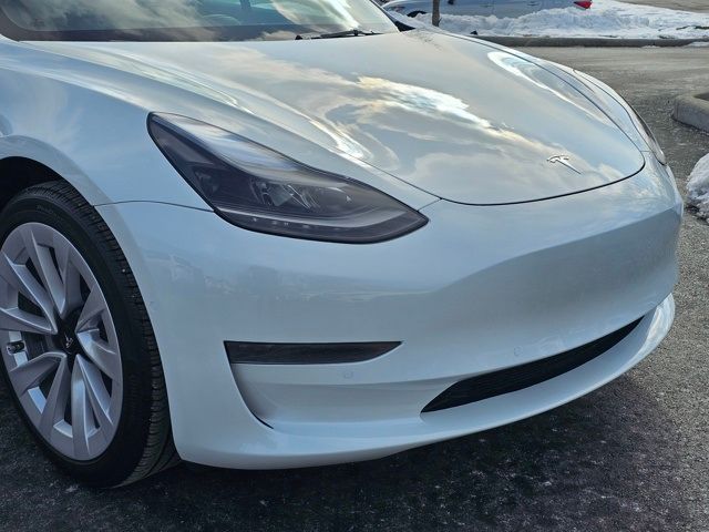 2022 Tesla Model 3 Base