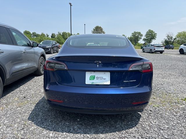 2022 Tesla Model 3 Base