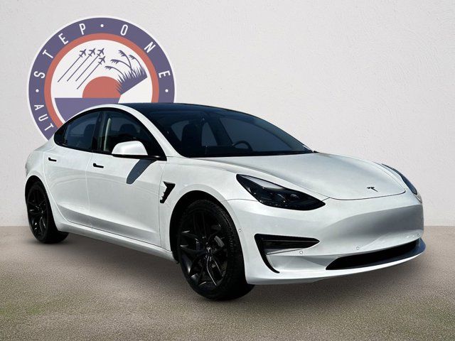 2022 Tesla Model 3 Long Range