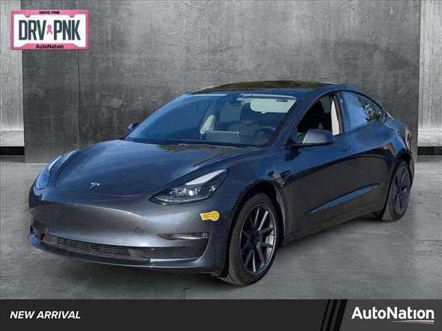 2022 Tesla Model 3 Long Range