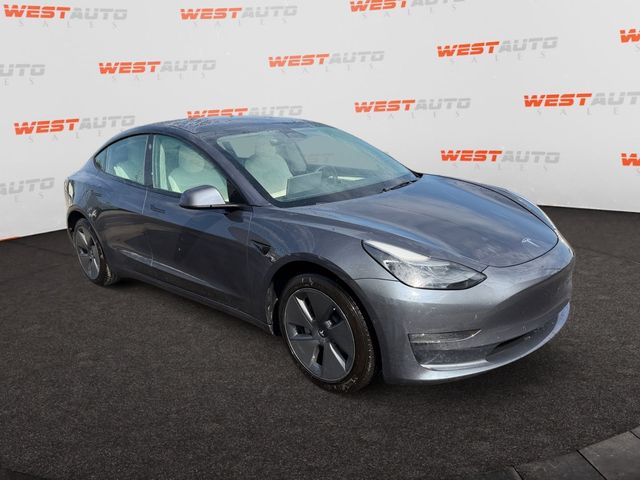 2022 Tesla Model 3 Long Range