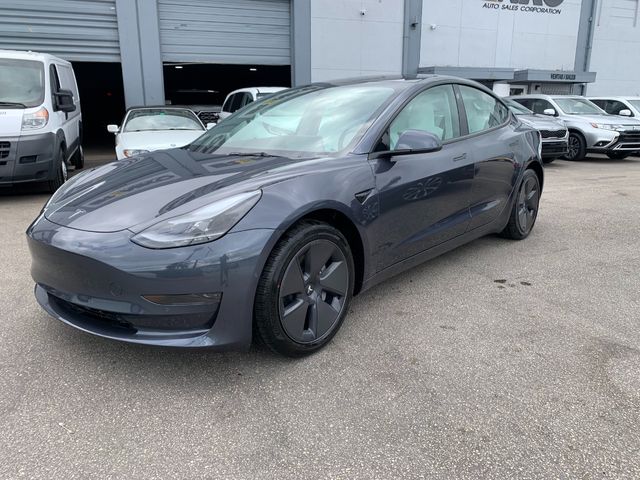 2022 Tesla Model 3 Base