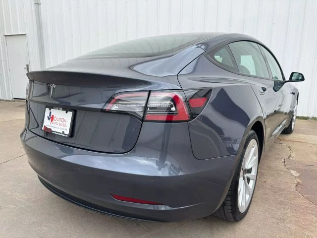 2022 Tesla Model 3 Base