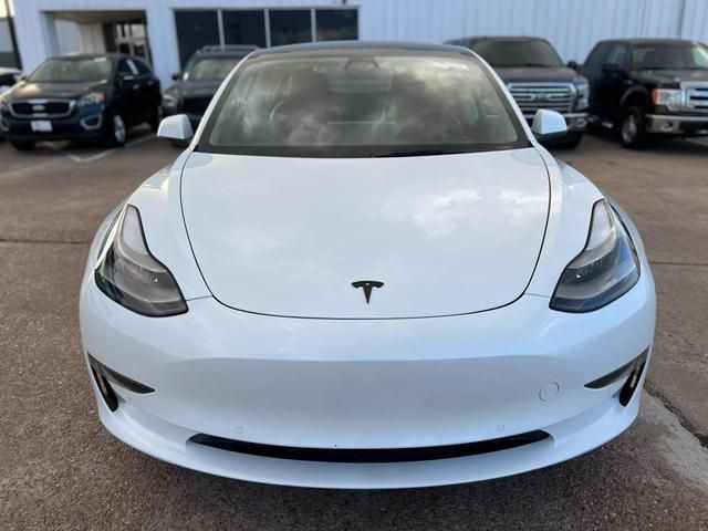 2022 Tesla Model 3 Base