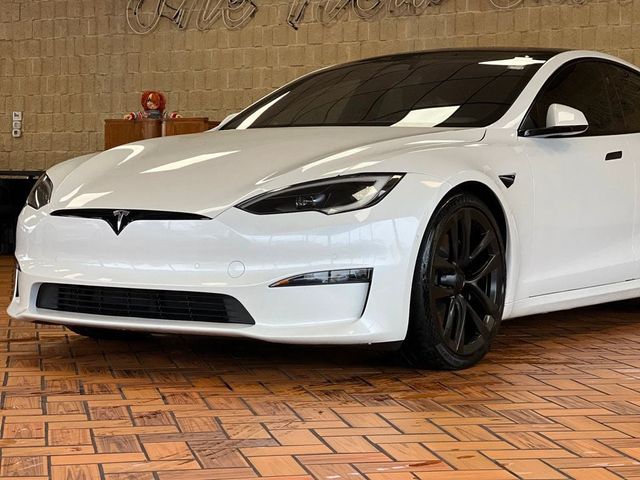 2022 Tesla Model S Base