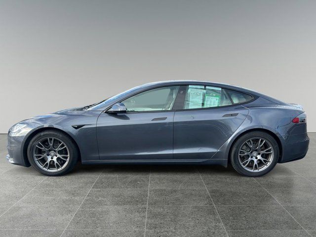 2022 Tesla Model S Base