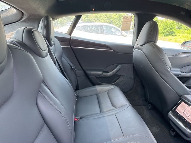 2022 Tesla Model S Base
