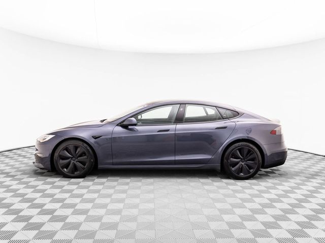 2022 Tesla Model S Base