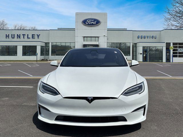 2022 Tesla Model S Base