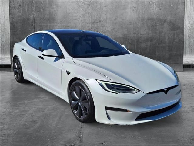 2022 Tesla Model S Base