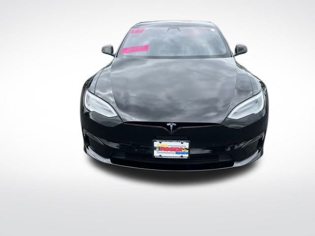 2022 Tesla Model S Base