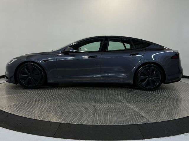 2022 Tesla Model S Base