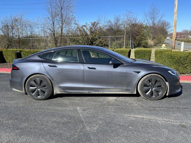 2022 Tesla Model S Base