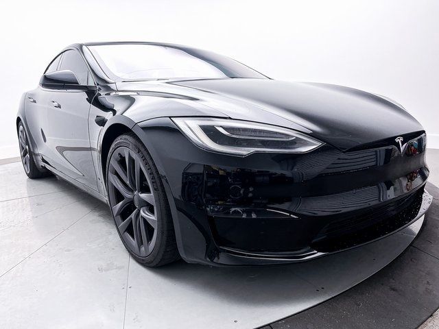 2022 Tesla Model S Base